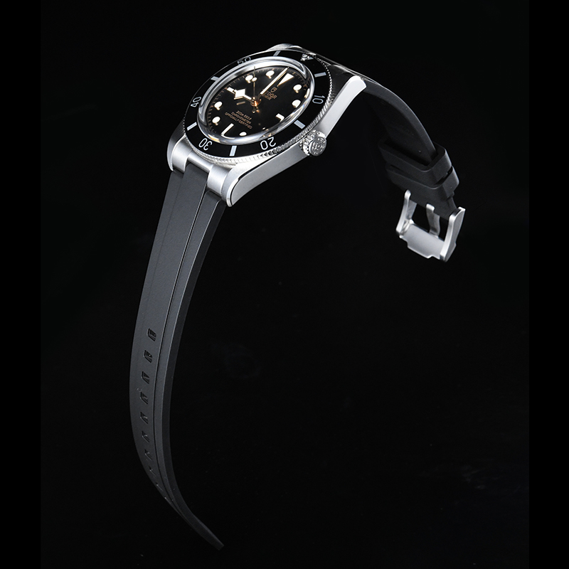 维瑞亚橡胶表带适用于帝舵碧湾54型37mm M79000N针扣款